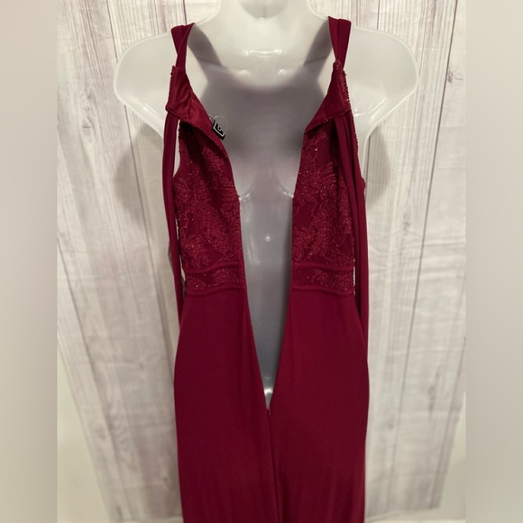 Morgan & Co. Burgundy Sparkle Evening Gown - Juniors 5/6 (NWT) - Picture 8 of 13